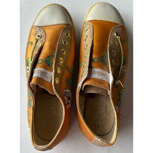 Women's Skechers Metallic Gold Leather Fashion Sneakers w/Flower Design Size 8